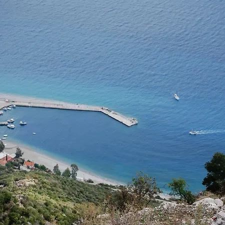 Infinity Apartment Leonídion